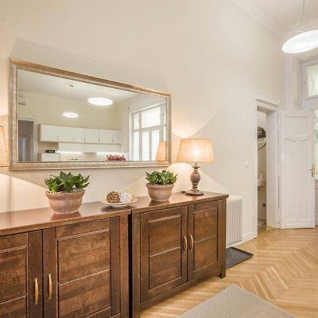 Modernized Unique Huge Central Apartment On 135Sqm Budapešť Exteriér fotografie