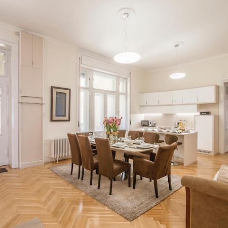 Modernized Unique Huge Central Apartment On 135Sqm Budapešť Exteriér fotografie