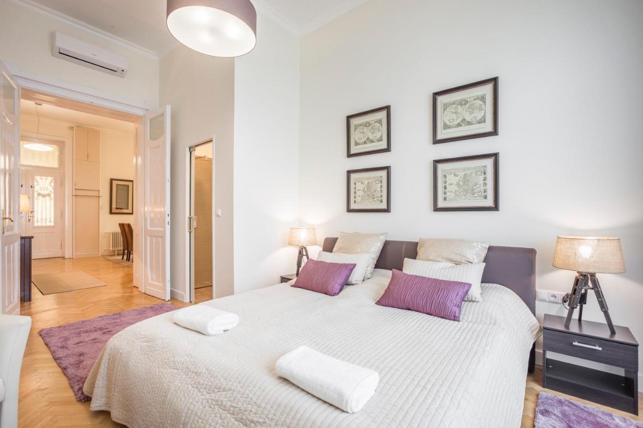 Modernized Unique Huge Central Apartment On 135Sqm Budapešť Exteriér fotografie