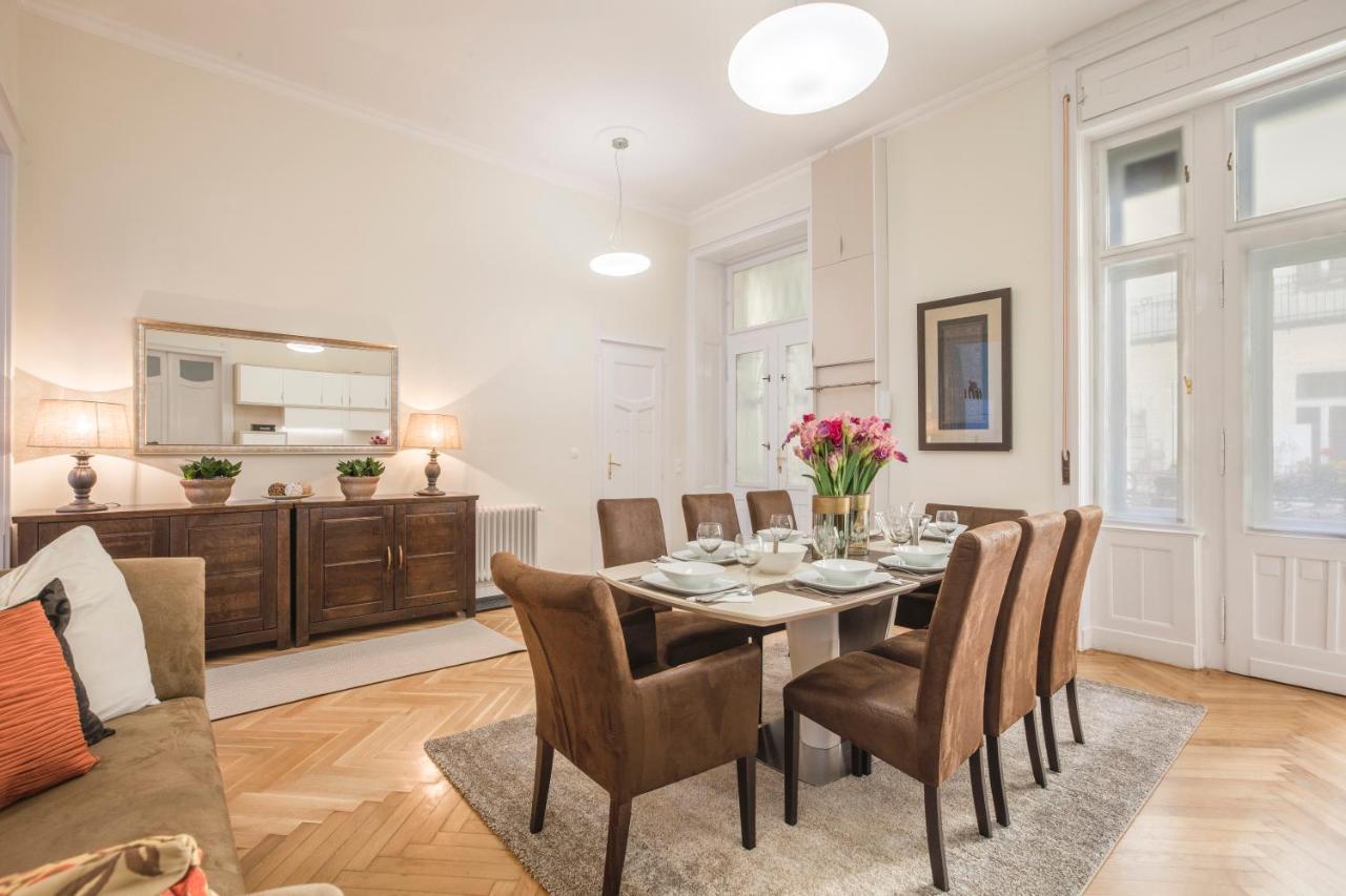 Modernized Unique Huge Central Apartment On 135Sqm Budapešť Exteriér fotografie